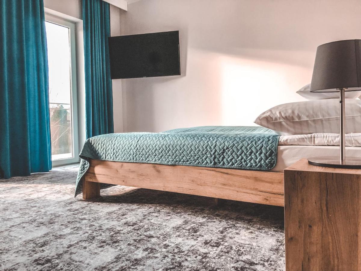 La Park Aparthotel Kudowa-Zdroj Bagian luar foto